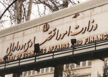 وزارت اقتصاد اعلام کرد/۱۳ برنامه برای مهار تورم شب عید و ماه رمضان/توزیع کالاهای اساسی دو برابر می‌شود