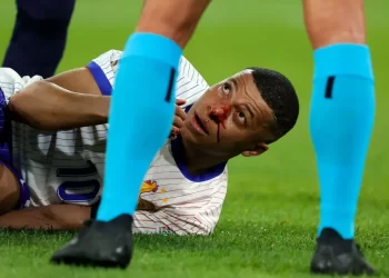 مصدومیت خطرناک: امباپه راهی بیمارستان شد