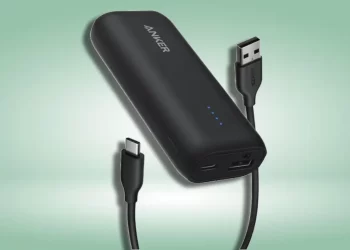 پاوربانک ۳۲۱ انکر به‌دلیل خطر آتش‌سوزی از بازار جمع می‌شود