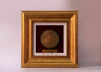 تقدیر از مدیرعامل بانک توسعه تعاون به عنوان مدیرعامل ارتباط گر