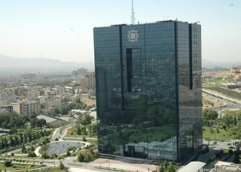 خبر خوش رئیس کل بانک مرکزی برای برای اتباع ایرانی